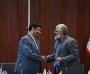 آیین معارفه سرپرست سازمان فرهنگی، ورزشی و سیاحتی کوثر برگزار شد