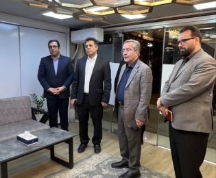 بازدید دکتر محمدرضا گروسی از هتل قدس مشهد