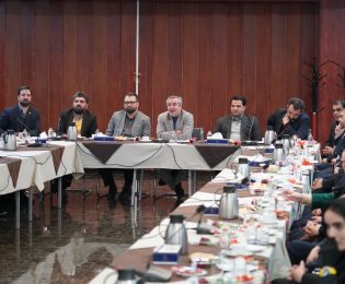 دکتر محمدرضا گروسی: نقش زنان ایرانی در تقویت فرهنگ ایثار و شهادت در جامعه مشهود است