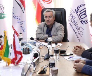 دکتر محمدرضا گروسی: سازمان فرهنگی، هنری، ورزشی و سیاحتی کوثر با تمام ظرفیت به خانواده‌های معظم شاهد و ایثارگر خدمات ارائه می‌دهد