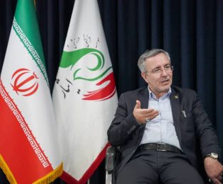 دکتر محمدرضا گروسی: تا کنون  ۵۷ هزار نفر از جامعه هدف بنیاد شهید از خدمات فرهنگی، اقامتی، ورزشی و سیاحتی سازمان در  استان فارس استفاده کرده اند