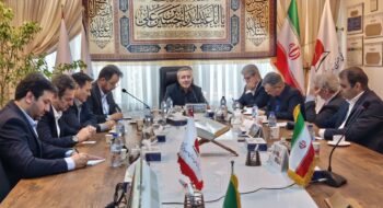 دکتر محمدرضا گروسی در شورای مدیران سازمان: باید در تمامی شرایط،  آمادگی لازم را برای ارائه خدمات به خانواده معظم شهدا و ایثارگران داشته باشیم.
