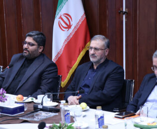 مراسم تکریم و معارفه سرپرست سازمان فرهنگی، هنری، ورزشی و سیاحتی کوثر برگزار شد