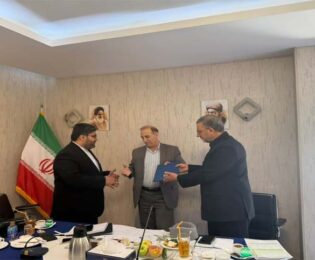 تجلیل از آزادگان سرافراز شاغل در سازمان فرهنگی، هنری، ورزشی و سیاحتی کوثر