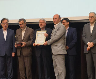 سازمان فرهنگی، هنری، ورزشی و سیاحتی  کوثر موفق به کسب جایزه ملی تعالی صنعت گردشگری شد